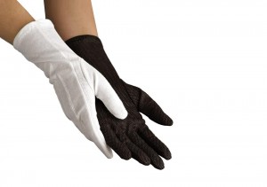 Long-Wristed Sure Grip Glove